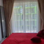 Red.96 شقة