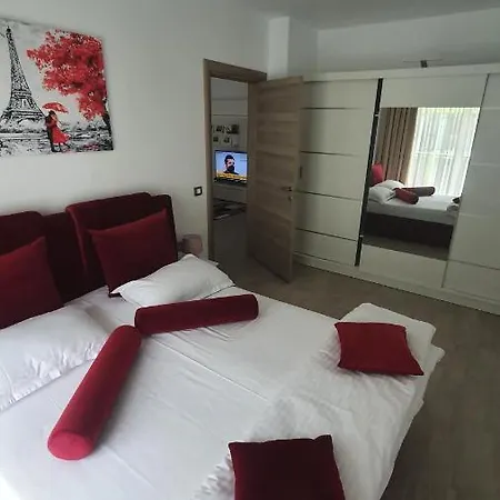 Apartment Red.96 *